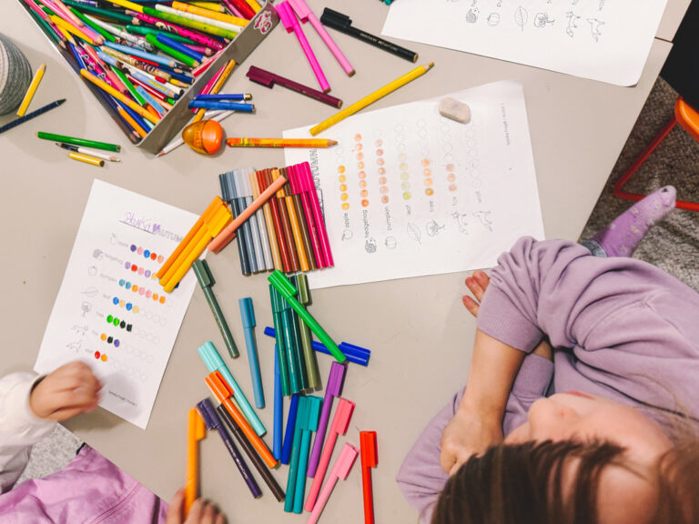 Jak pomóc dziecku z dysleksją w nauce słówek